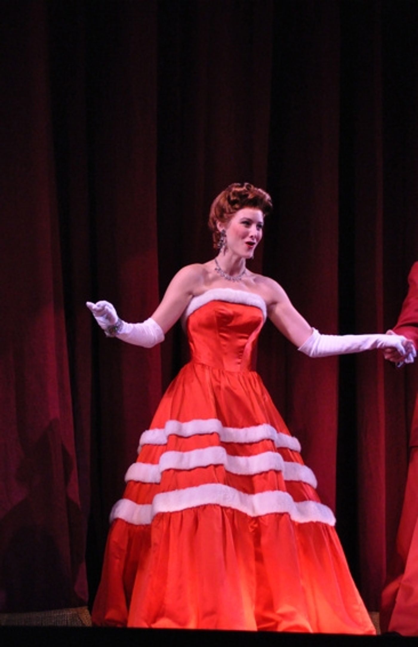 Photo Coverage: Paper Mill Playhouse's WHITE CHRISTMAS Celebrates Opening Night  Image