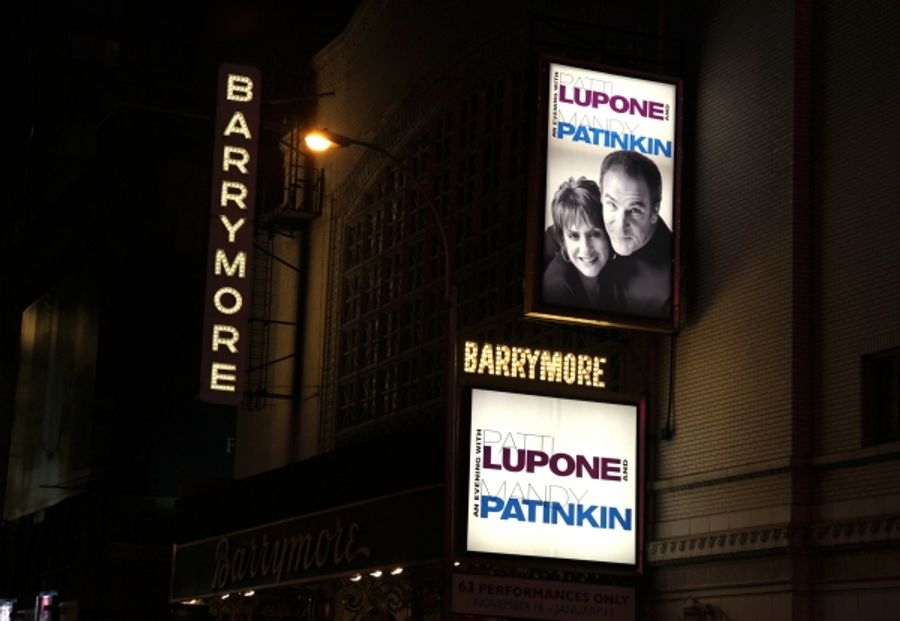 Photo Coverage: AN EVENING WITH PATTI AND MANDY Opening Night Curtain Call! Image