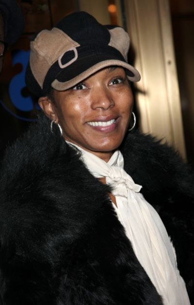 Angela Bassett  Photo