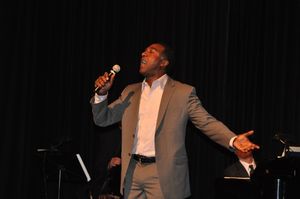 Norm Lewis Photo