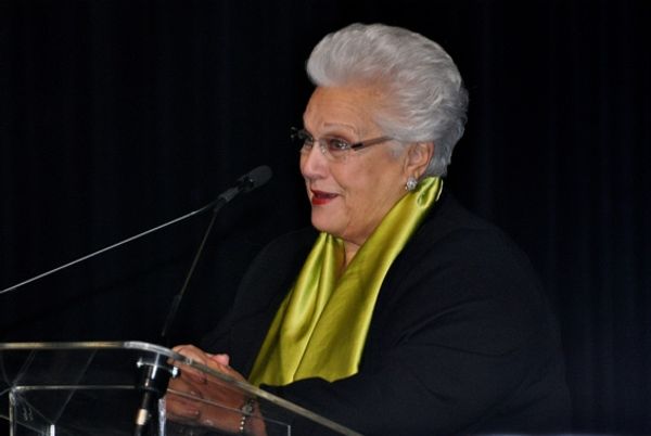 Marilyn Horne Photo