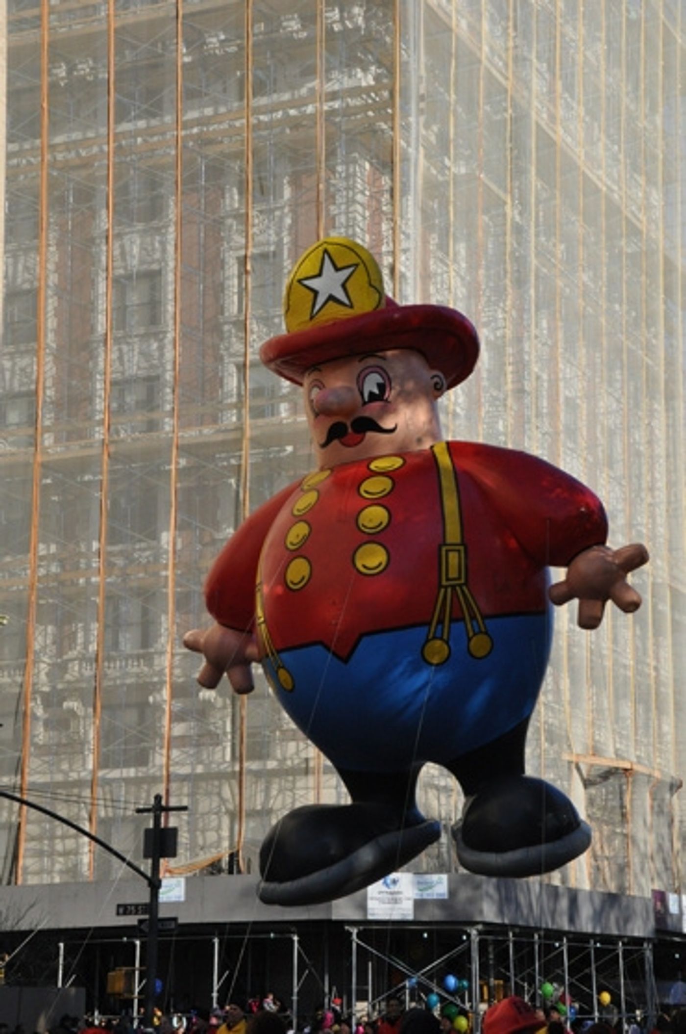 Photo Coverage: The 85th Annual Macy's Thanksgiving Day Parade!  Image