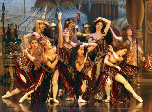 Photo Flash: THE PHANTOM OF THE OPERA Opens in South Africa — photo 1 of 19