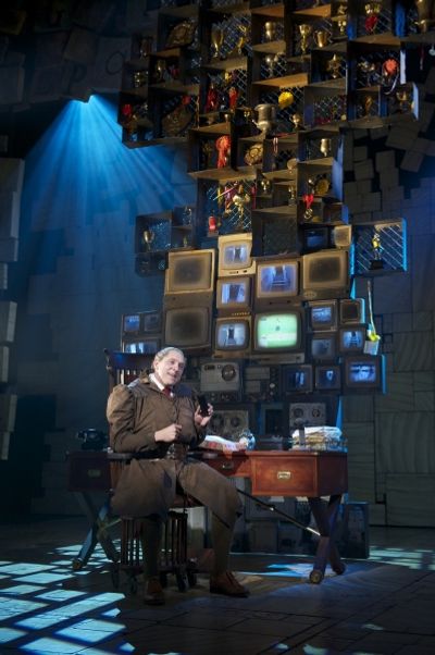 Bertie Carvel Photo