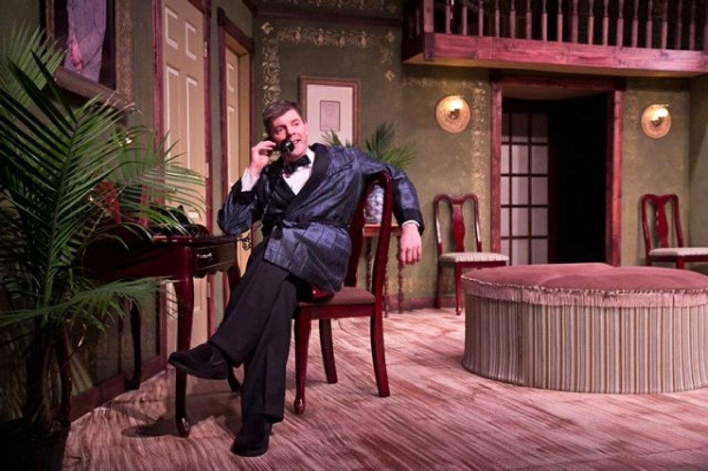 Photo Flash: TheatreWorks' PRESENT LAUGHTER  Image