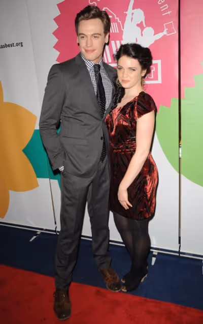 Eric Bergen and Lindsay Pearce Photo