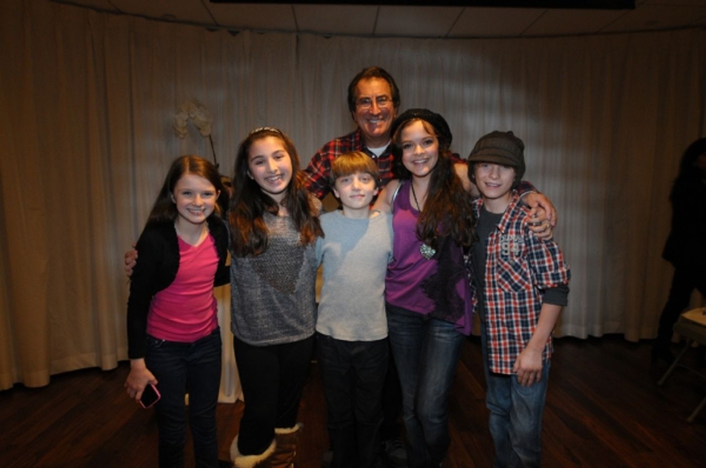 Photo Flash: Kenny Ortega Visits Broadway Kids Care  Image