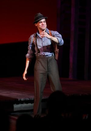 Jeremy Jordan  Photo