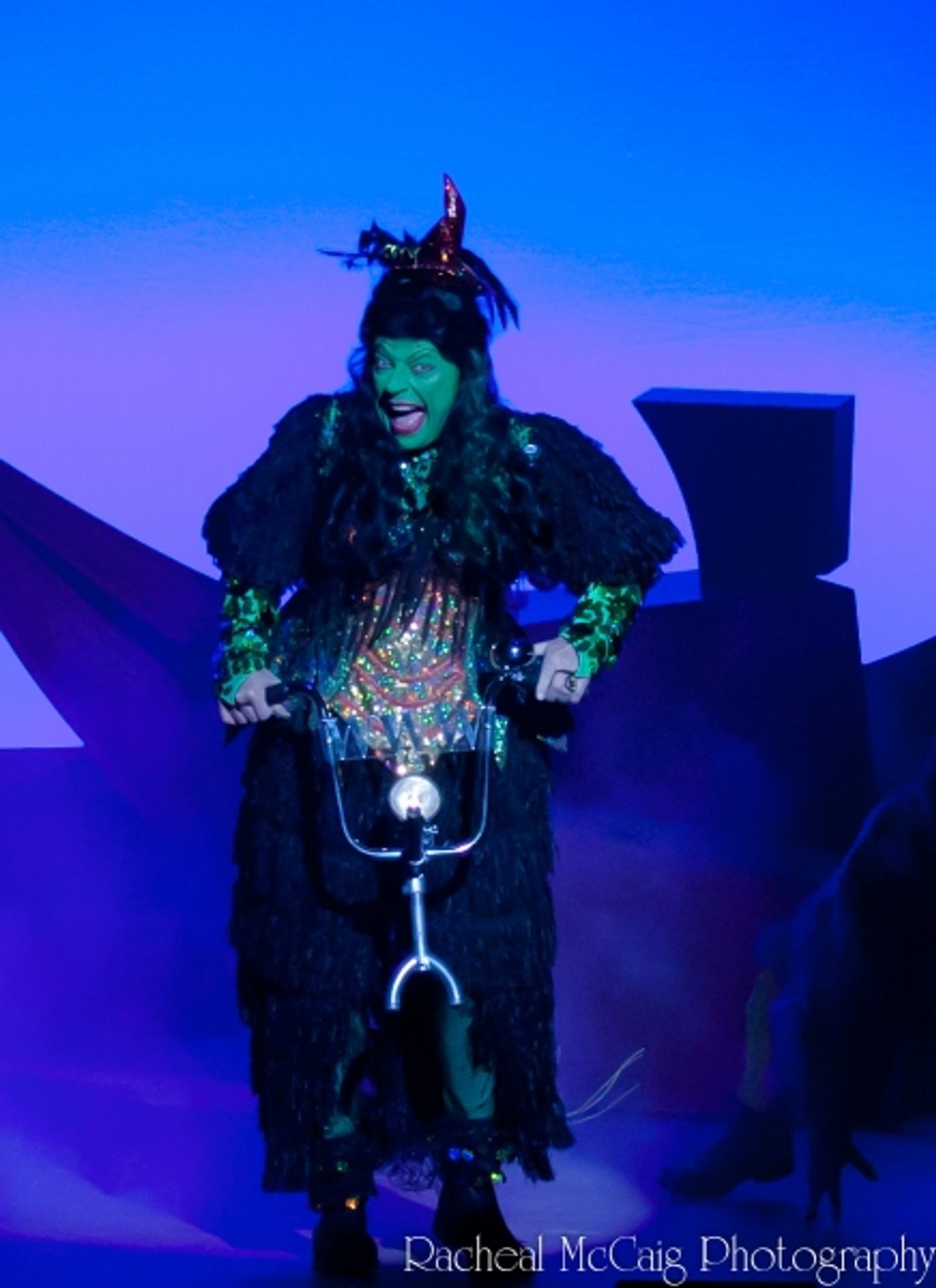 Photo Coverage: The WICKEDLY WACKY WIZARD OF OZ  Image