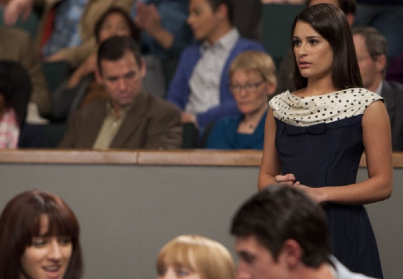 Photos and Audio: Tonight on GLEE- EVITA, Michael Jackson, and More!  Image