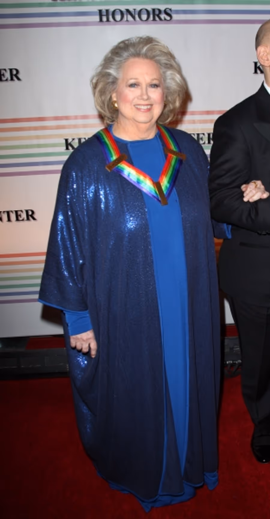 Photo Coverage: Meryl Streep, Barbara Cook & More at the Kennedy Center Honors - The Red Carpet! Image