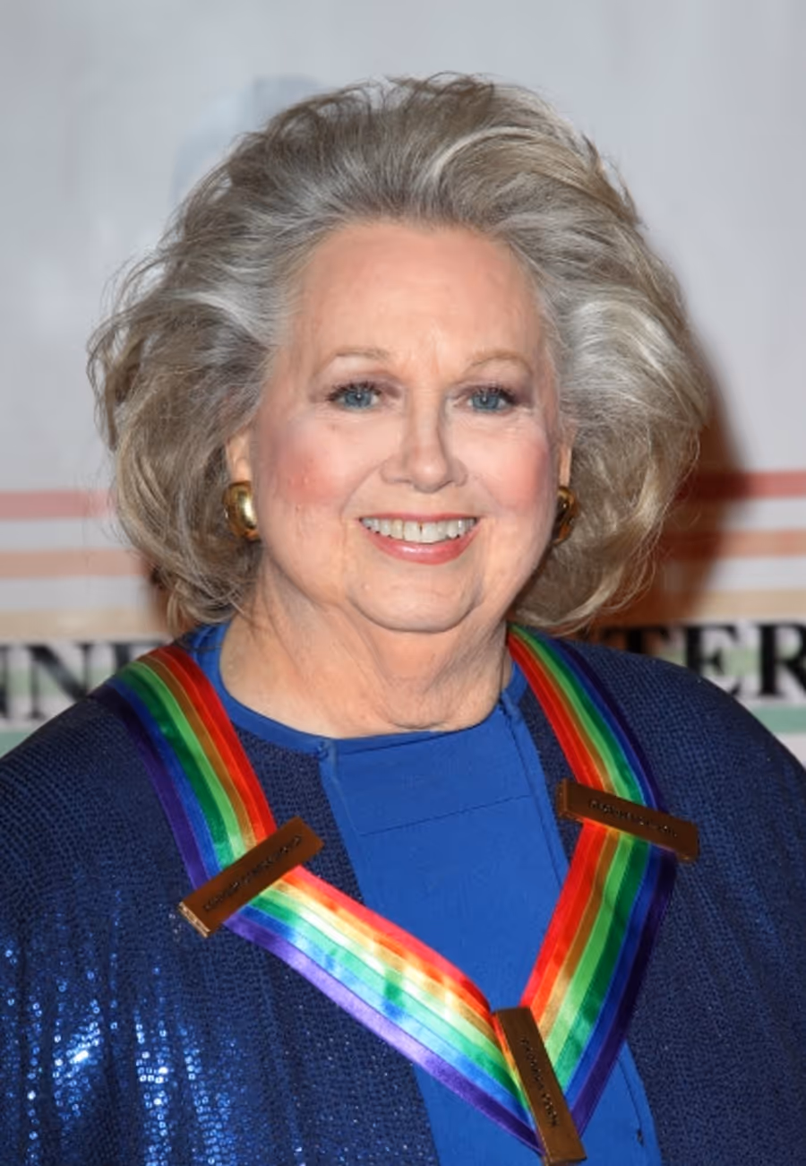Photo Coverage: Meryl Streep, Barbara Cook & More at the Kennedy Center Honors - The Red Carpet! Image