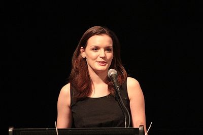 Jennifer Damiano Photo