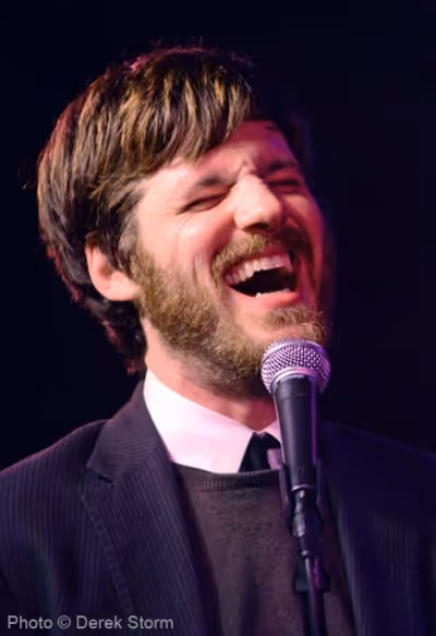 Michael Esper Photo