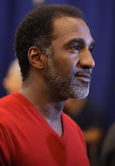 Norm Lewis  Photo