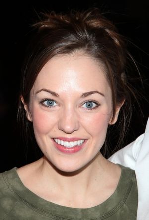 Laura Osnes  Photo