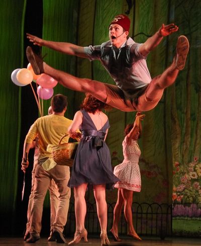 The ANYTHING GOES Presentation Photo