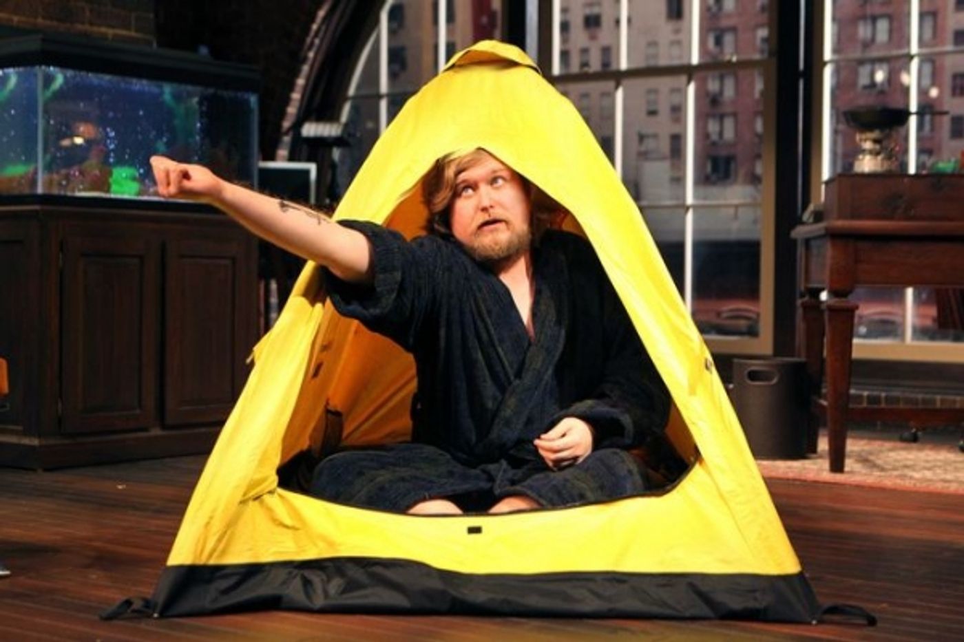 Photo Flash: First Look at David Hyde Pierce in CLOSE UP SPACE  Image