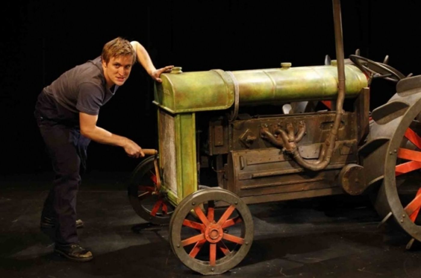 Photo Flash: First Look at 59E59 Theaters' FARM BOY  Image