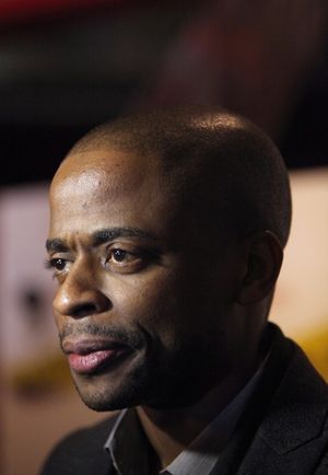 Dule Hill  Photo