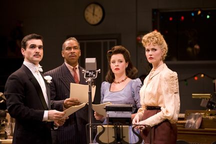Photo Flash: Long Wharf's IT'S A WONDERFUL LIFE: A LIVE RADIO PLAY  Image