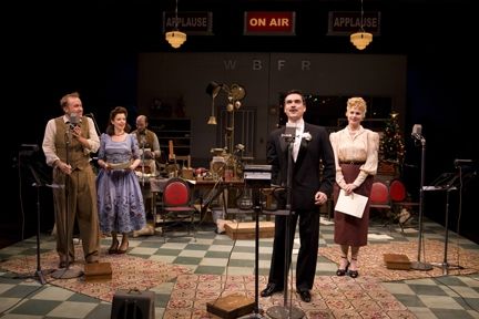 Photo Flash: Long Wharf's IT'S A WONDERFUL LIFE: A LIVE RADIO PLAY  Image