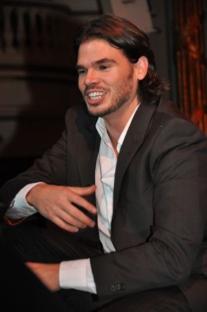 Dustin Brayley Photo