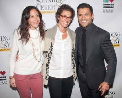 Jenny Greenstein, Dina Weisberger and Mark Consuelos Photo
