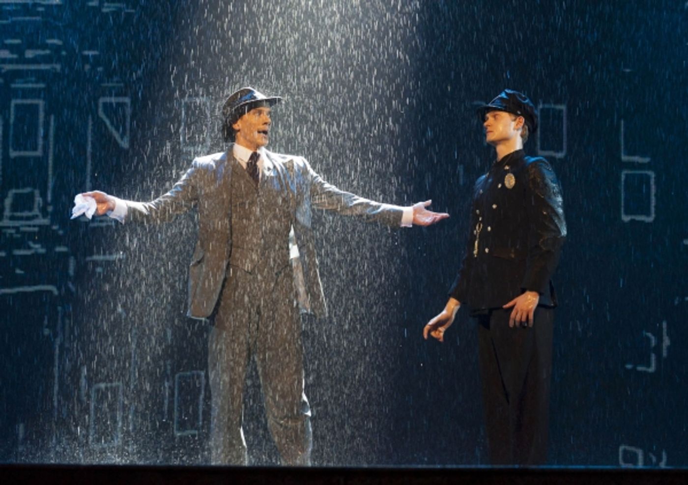 Photo Flash: West End's SINGIN' IN THE RAIN Performs at Royal Variety  Image