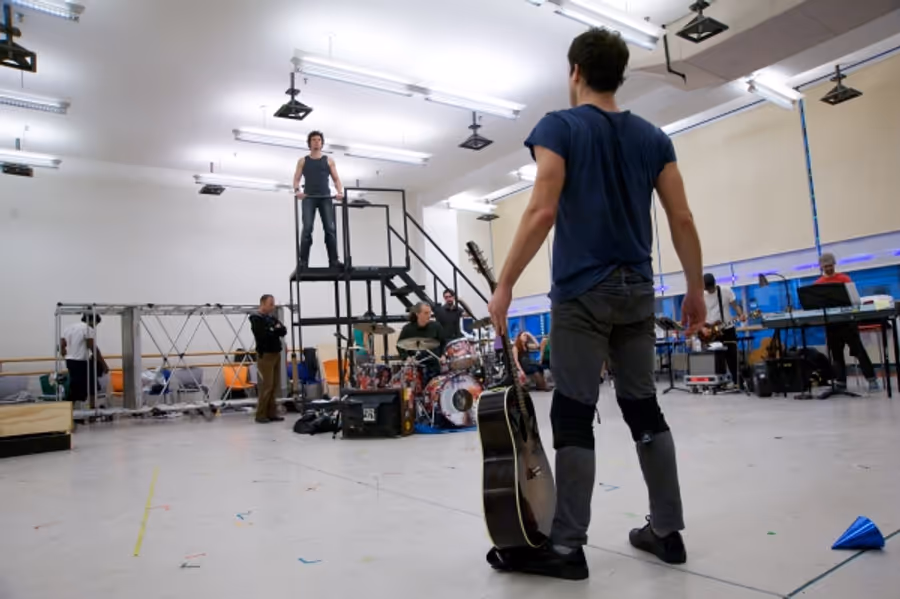 Photo Flash: AMERICAN IDIOT Tour In Rehearsal, Van Hughes, Gabrielle McClinton & More! Image