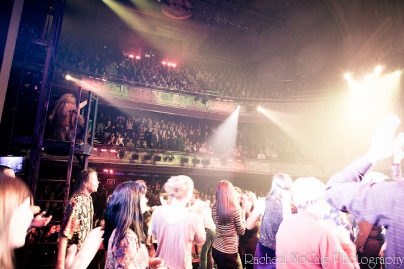 Photo Coverage: Let the Sunshine In! HAIR in Toronto  Image