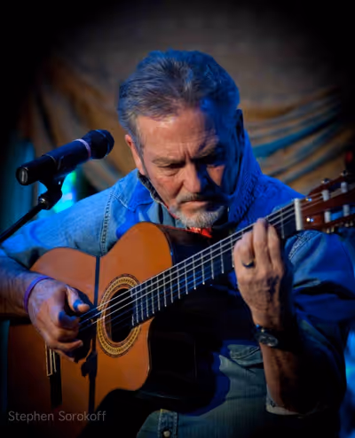 Larry Gatlin Photo