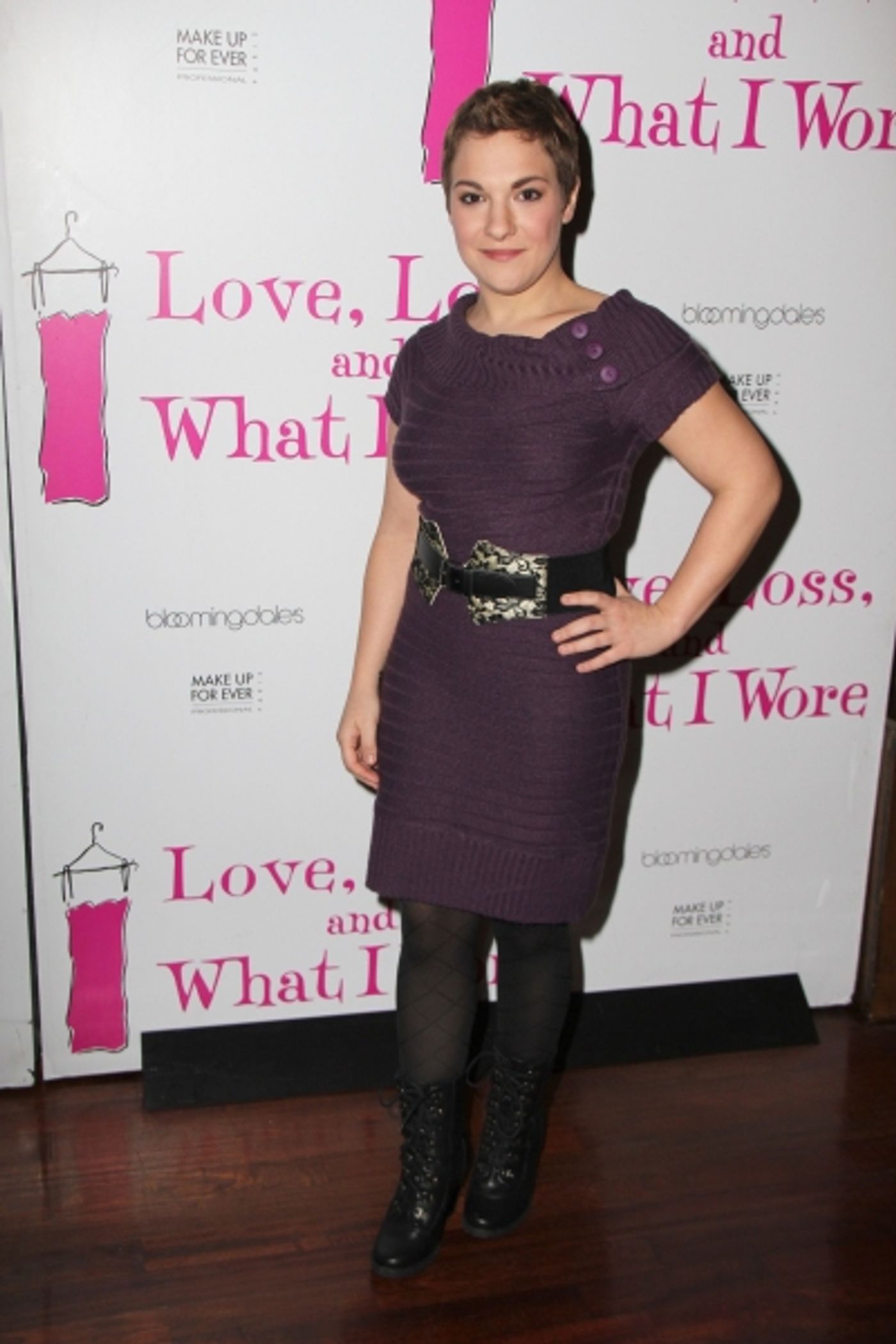 Photo Flash: LOVE, LOSS AND WHAT I WORE Celebrates 900 Performances Off-Broadway  Image