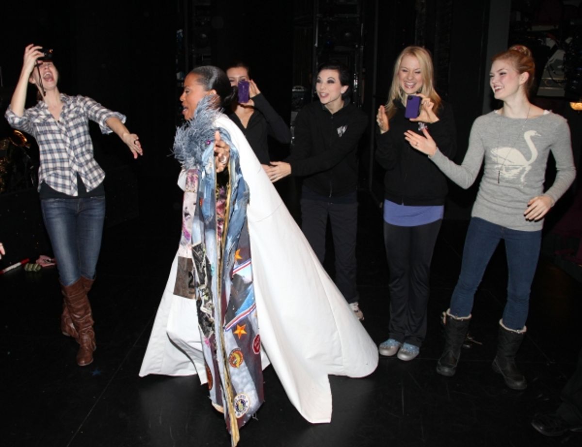 Kearran Giovanni (Gypsy Robe Recipient) with Hilary Michael Thompson, Anne Otto, Robin Campbell & Emily Tyra at 