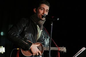 Matthew Morrison @ BroadwayWorld Matthew Morrison Photo