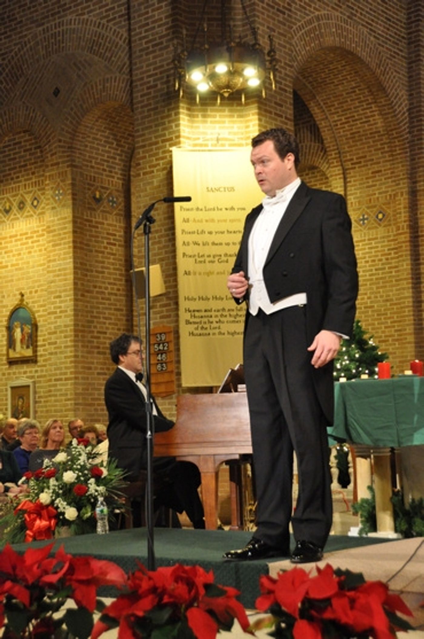 Photo Coverage: Karl Scully Plays Long Island Concert  Image