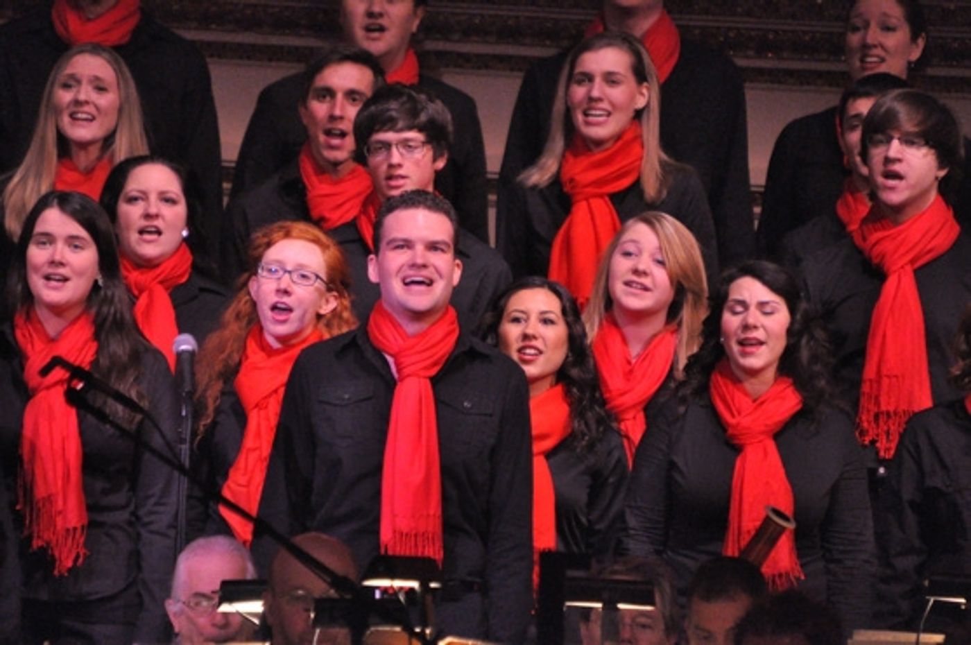Photo Coverage: John Pizzarelli and Jessica Molaskey Wish You A Swingin' Christmas With The New York Pops  Image