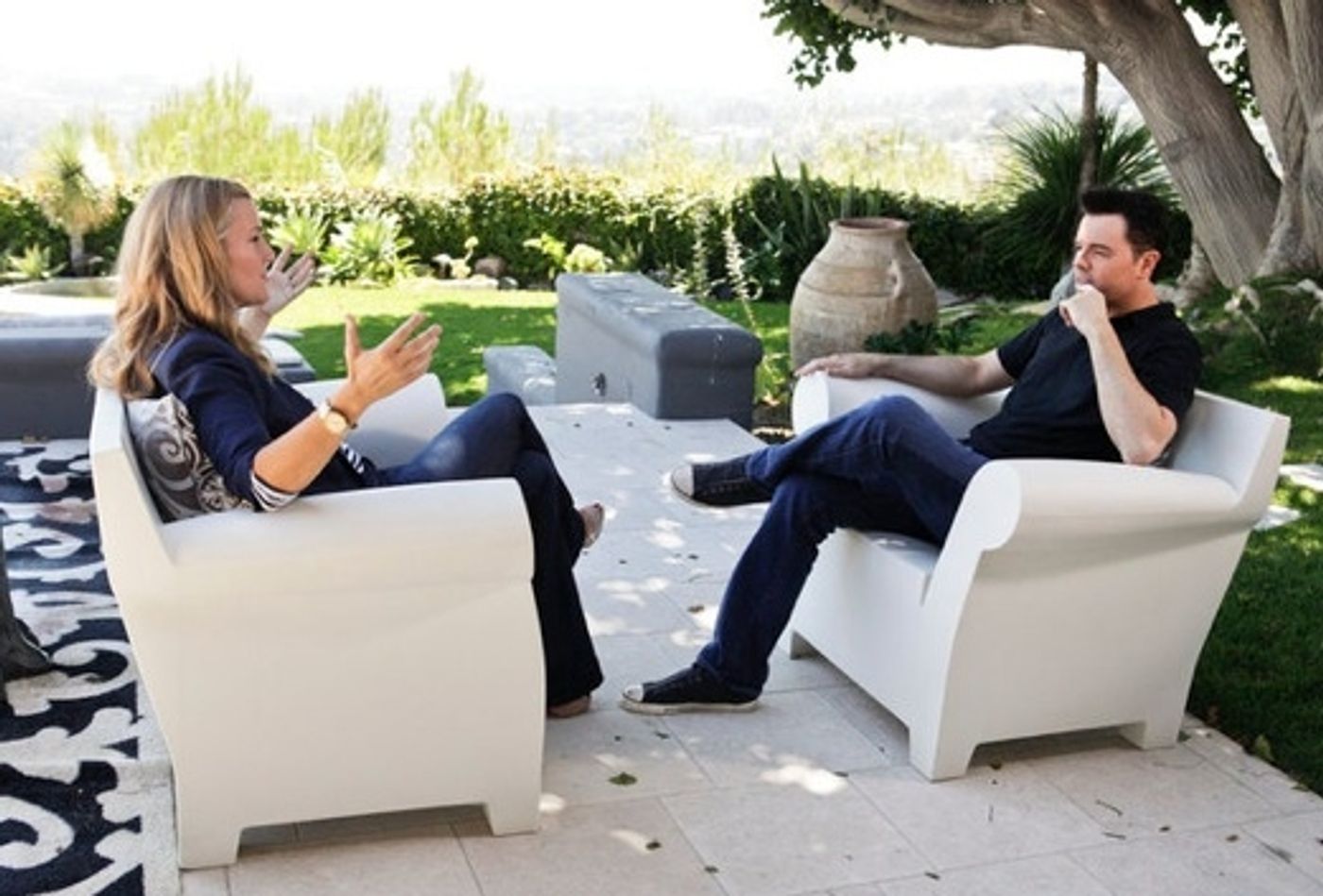 Photo Flash: Sneak Peek - Gwyneth Paltrow et al on USA Network's OUT OF CHARACTER Airing 1/11 Photo Flash: Sneak Peek - Gwyneth Paltrow et al on USA Network's OUT OF CHARACTER Airing 1/11 Image