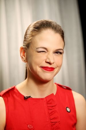 Sutton Foster Photo