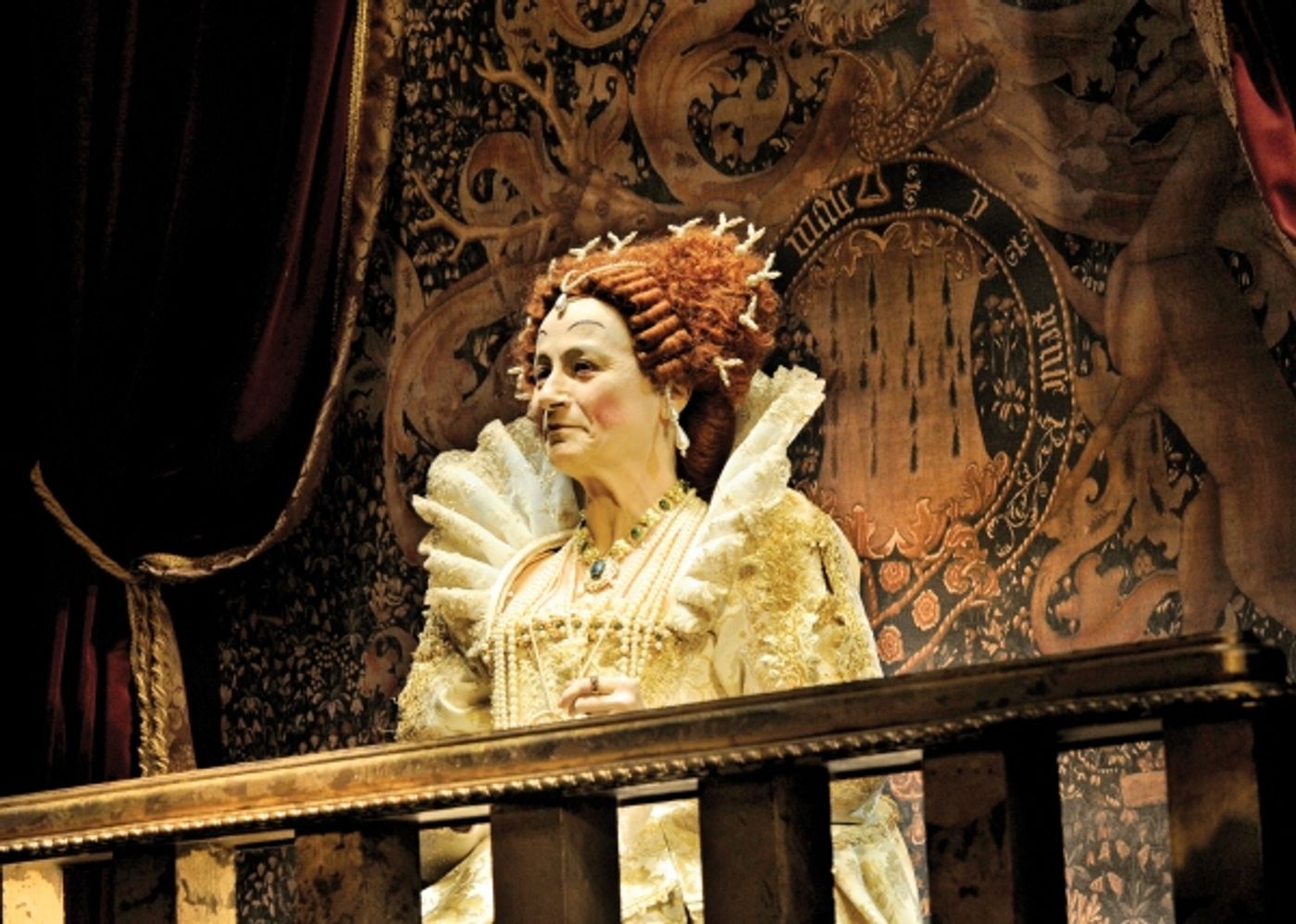 Photo Flash: First Look at Chicago Shakespeare Theatre's ELIZABETH REX  Image