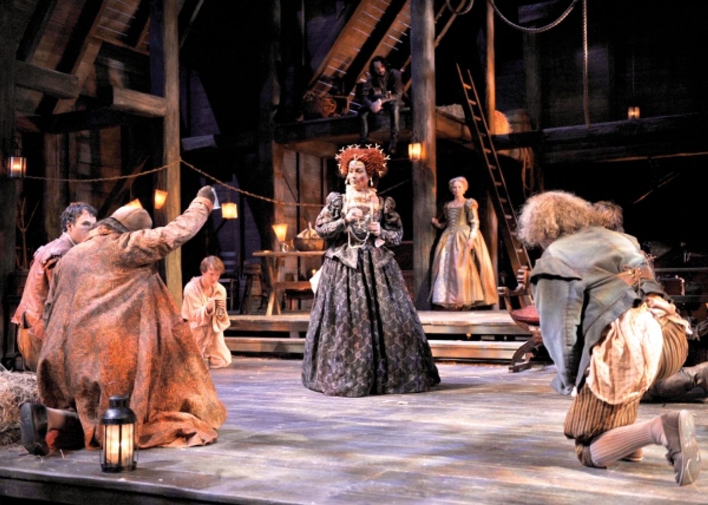 Photo Flash: First Look at Chicago Shakespeare Theatre's ELIZABETH REX  Image