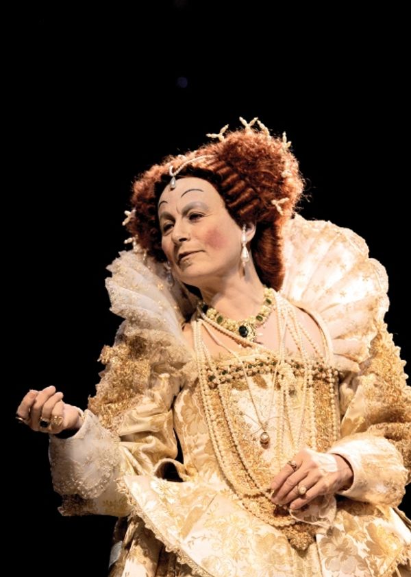 Diane D'Aquila Photo