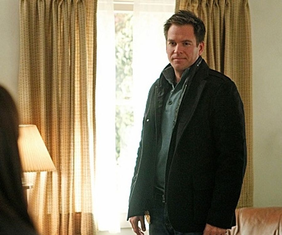 Photo Flash: Sneak Peek - Sarah Jane Morris Returns to CBS's NCIS, 1/3 Image