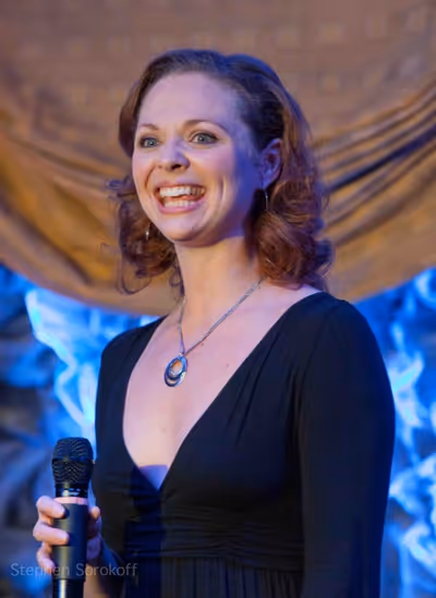 Kristen Beth Williams Photo