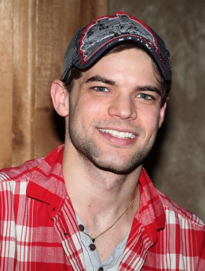 Jeremy Jordan  Photo
