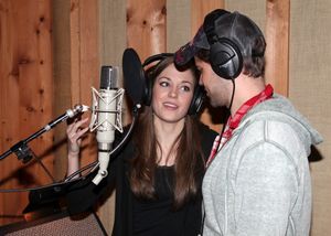  Laura Osnes & Jeremy Jordan Photo