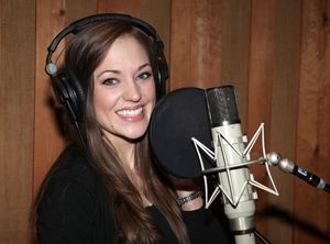 Laura Osnes Photo
