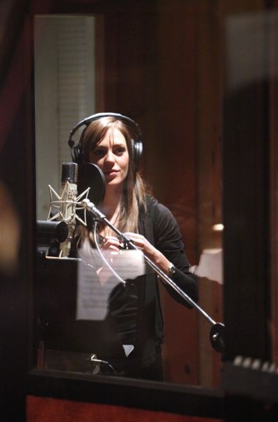 Laura Osnes Photo