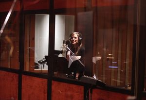 Laura Osnes Photo