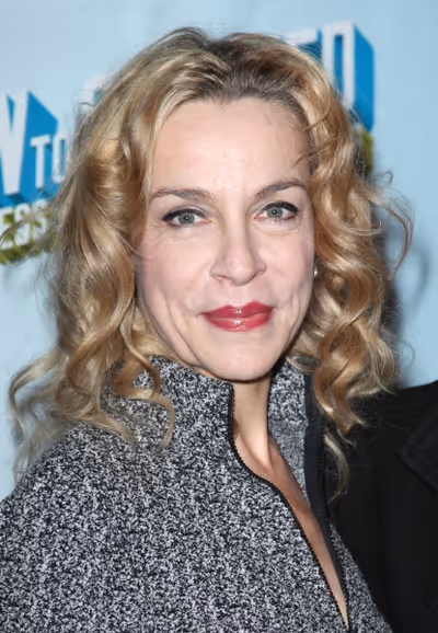 Ellen Harvey  Photo